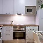 Artbel Rentals En Chamberi-Alberto Aguilera
