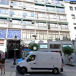 Only For Women Hostel Madrid-Sol