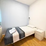 Habitaciones Comodas En Piso Amplio