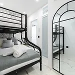 New Apt Elegante, 2Br And 1Bth