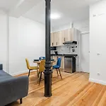 Charming Sol Apartments