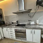 Apartamento Con Patio En Madrid Centro