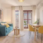 Elegant Temporary Apartment On Street Hiruela Temporal Hrl1710