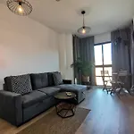 Apartamento Con Garaje Y Gimnasio