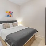 Cuatro Caminos Apartment