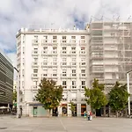 3 Bedrooms 2 Bathrooms Furnished - Salamanca - Modern And Bright - Mintystay