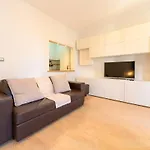 For You Rentals Lovely Apartment Tempotal Madrid Centro Sbe282D