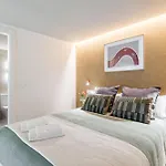 Victoria Urban Stays 03