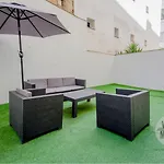 Vive Madrid Con Terraza Para 5 En Santa Ana 6