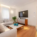 Luxury & Exclusive Apartment Salamanca 10 Pax