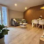 Charming, Bright & Central