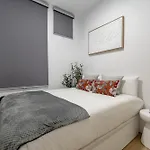 Cozy Apartment In The Center Of Madrid