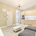 Apartamento Reformado En Lavapies Tipo Loft Alquiler Temporal