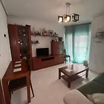 Room In Apartment - 10 Min From The Airport