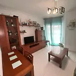 Room In Apartment - 10 Min From The Airport