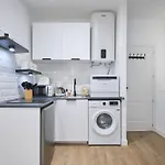 Lovely Apartments - Completo Apartamento En Excelente Ubicacion En Madrid