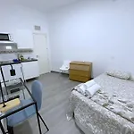 Apartamentos Travelstay Fuencarral