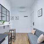 Lovely Apartments - Apartasuite Completo En Excelente Ubicacion En Madrid
