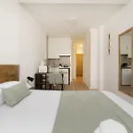 Luxury XVI - Ferga Suites