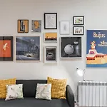 Cozy Renovated -1Bd 1Bath -Anton Martin