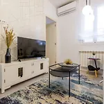 Chic Atocha Loft - Perfect Location And Style