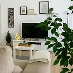 Beautiful Apartment In Puente De Vallecas - Atocha
