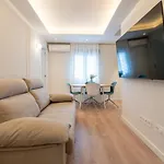 F132 Brand New Design Apartment - Madrid Feria