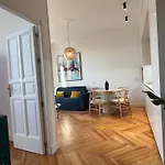 Dplace To Be - Apartamentos De Lujo En Centro Historico