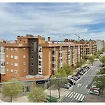 Piso En Alquiler Con Estupendas Vistas