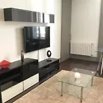 Victor Hugo 4 Dcha 2E By Forever Rentals