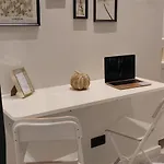 Estudio A Estrenar En Huertas