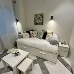 Encantador Estudio En Huertas