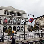 Plaza Opera Rooms