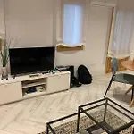 Modern & Cozy 1 Bedroom Apartment In Malasana