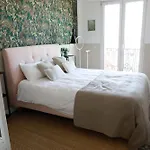 Casas Blue Ocean Gran Via Madrid