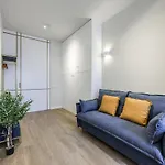 Chic Studio Steps From Gran Via Madrid