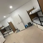 Hostel La Latina