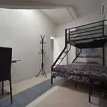 Hostel La Latina