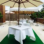 Hotel Jardin Real De Mirasierra