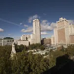 Apartamentos Madrid Plaza