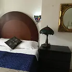Gran Via Suites The Palmer House