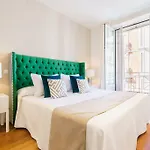 Home Club Paseo De Recoletos Apartments