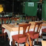 Hostal Arti II