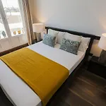 Dobo Rooms Gran Via Apartments
