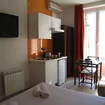 Apartamentos H2 Plaza Mayor