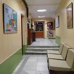 Nuria Hostal