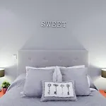 Serrano Apartment By Flatsweethome