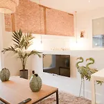 Oasis Ii: Lujo A Pasos Del Prado