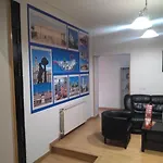 Village Rooms Multicolor