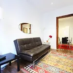 Paseo Del Prado Apartment By Allo Housing